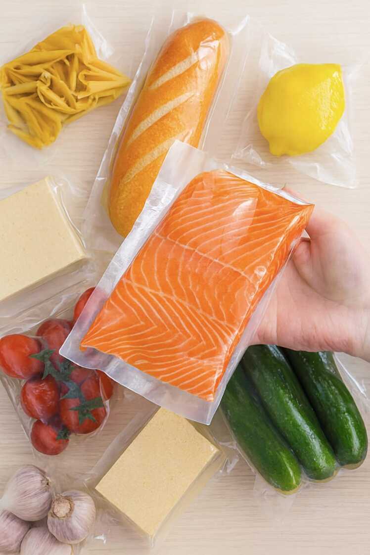 LLDPE 209 Granules – Food-Grade Excellence Safe, Flexible & Reliable Packaging Solutions